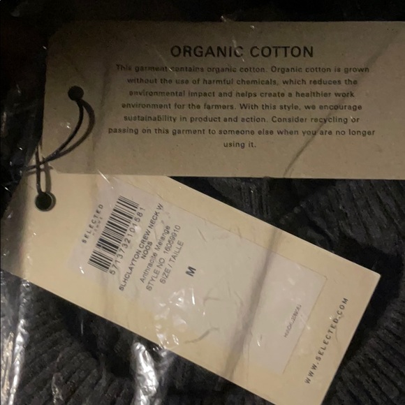 Men’s Sweater - Picture 2 of 8